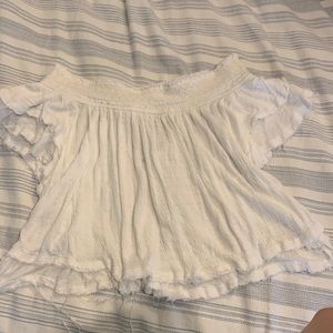 Free People size XS white off the shoulder top with frayed ends
